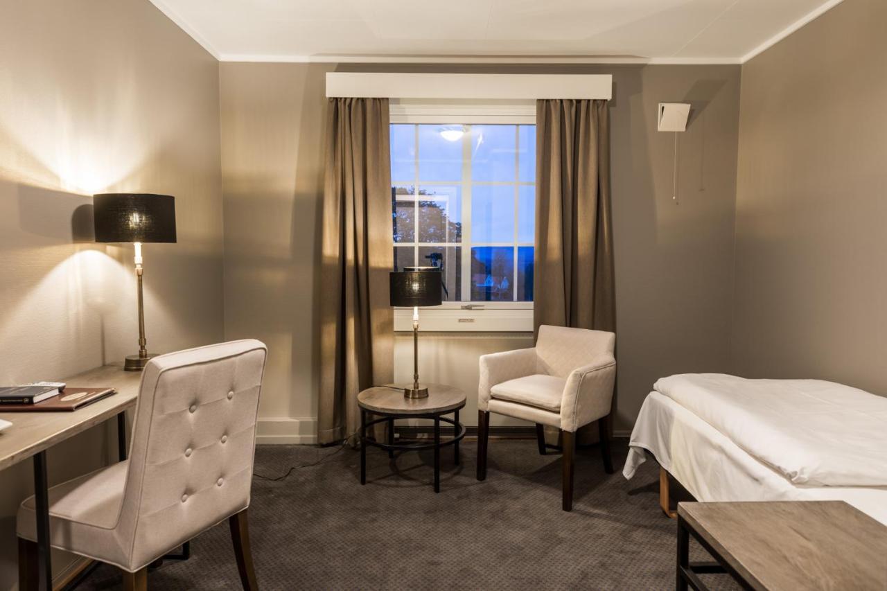Klaekken Hotel Хьонефос Екстериор снимка