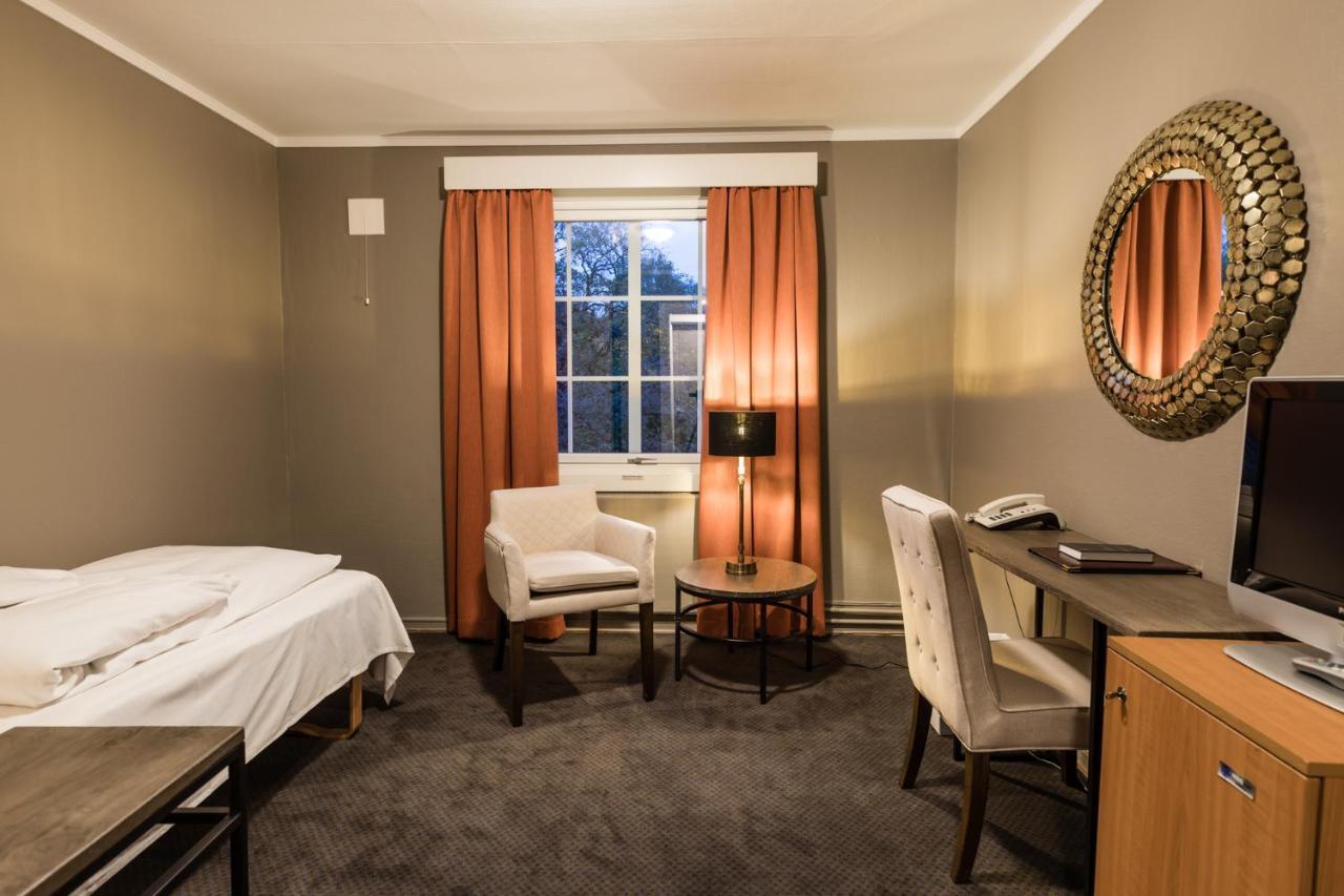 Klaekken Hotel Хьонефос Екстериор снимка