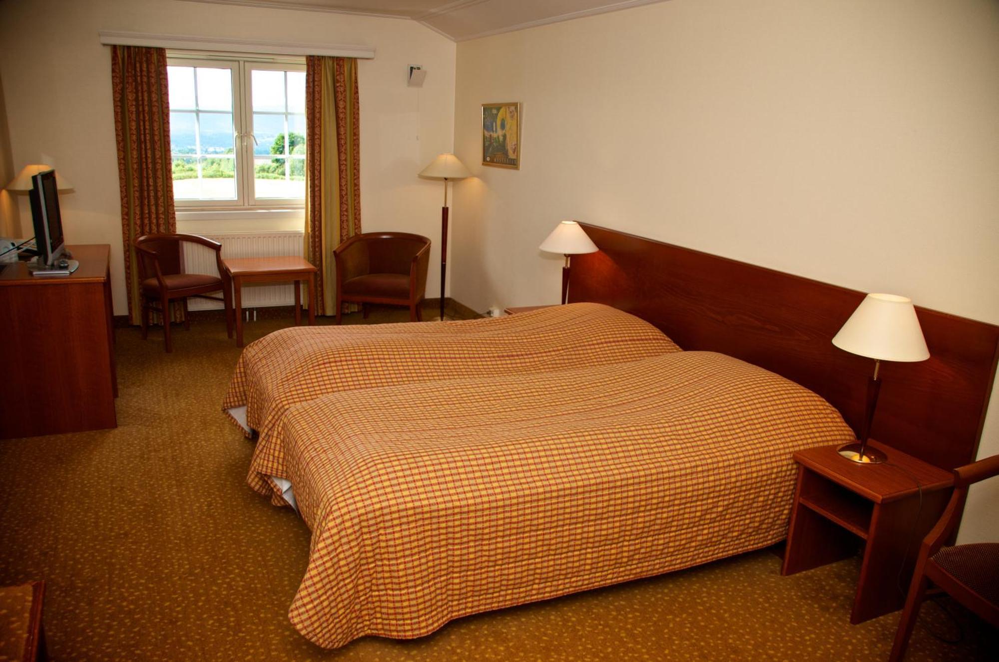 Klaekken Hotel Хьонефос Екстериор снимка